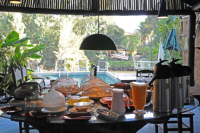 café da manhã na Pousada Magia Verde, Paraty